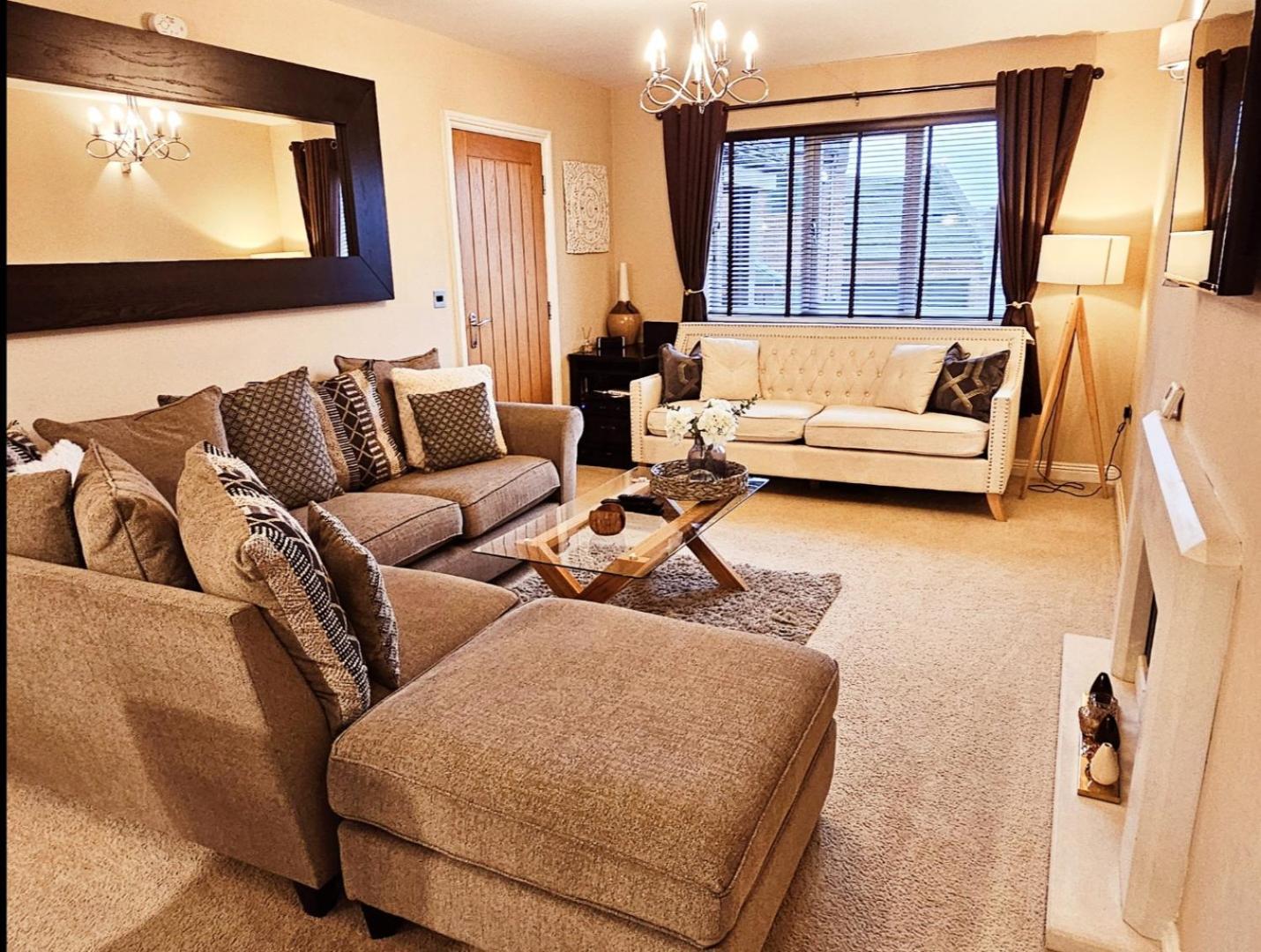 The Chase, Luxury Hot Tub Retreat, Pets Welcomed Dipton 외부 사진