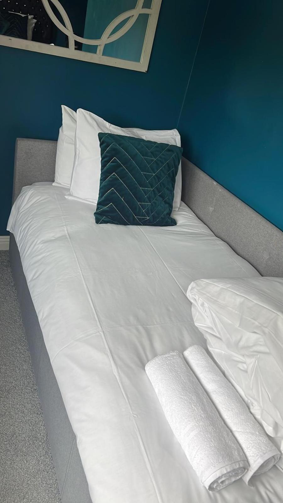The Chase, Luxury Hot Tub Retreat, Pets Welcomed Dipton 외부 사진